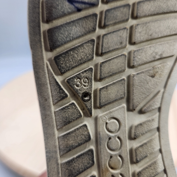 ECCO Women's Sneakers sz 39 - Picture 2 of 14